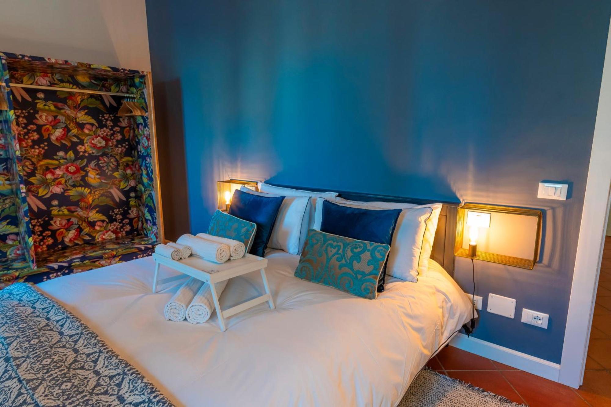 Lamalatestina Suite - Apartment In Front Of The Castle Rimini Exterior photo